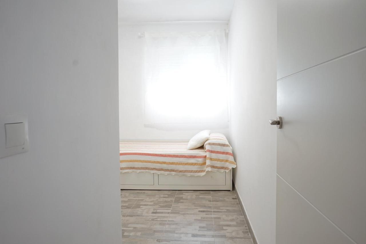Apartamento Centrico Y Amplio En Málaga Exterior foto