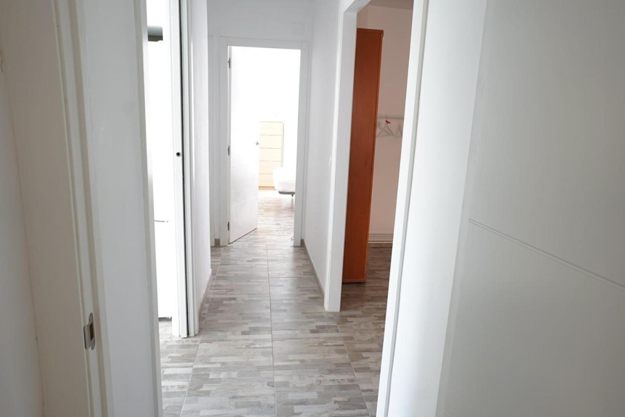 Apartamento Centrico Y Amplio En Málaga Exterior foto
